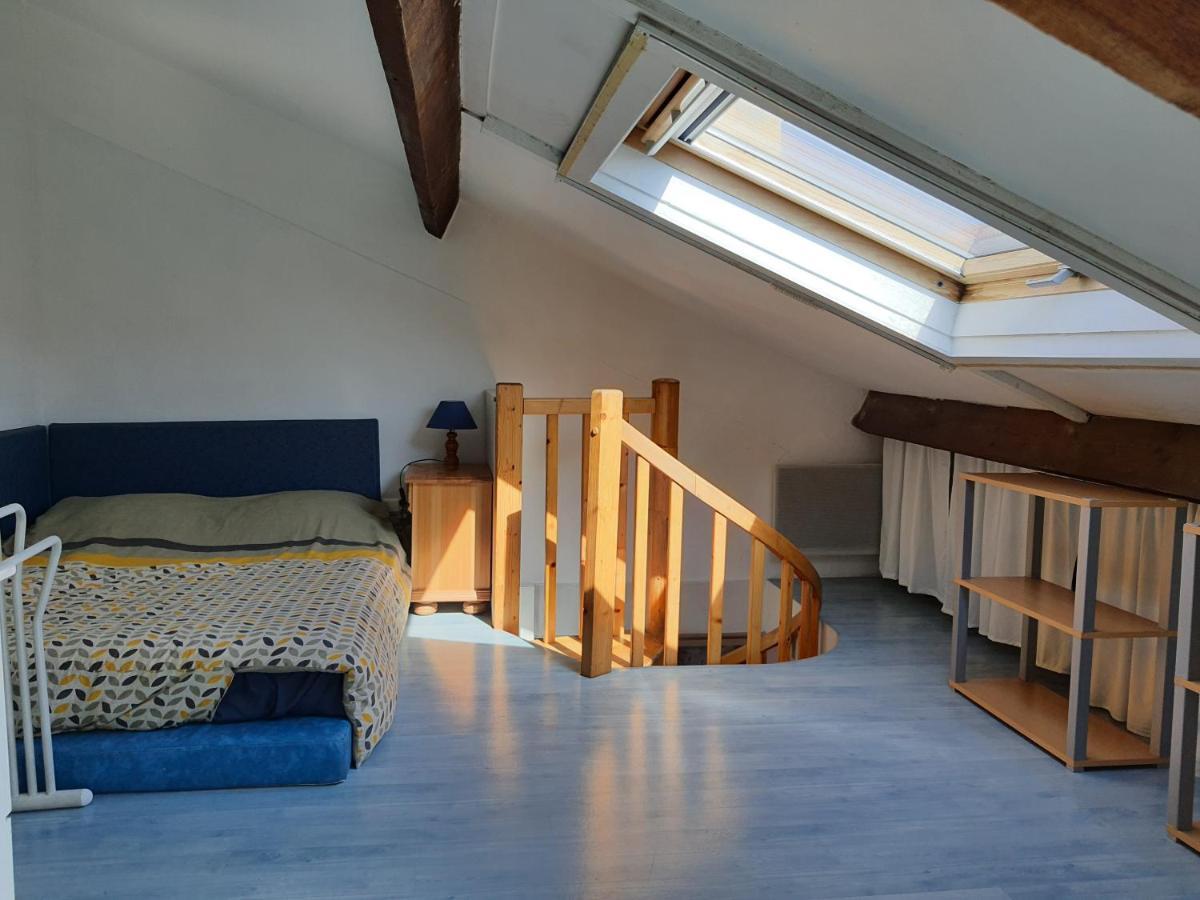 Beau Duplex Lumineux Avec Apercu Antibes